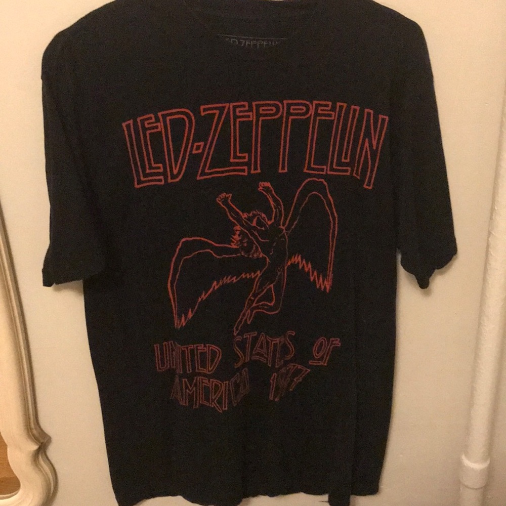 Led Zeppelin United States of America 1977 shirt